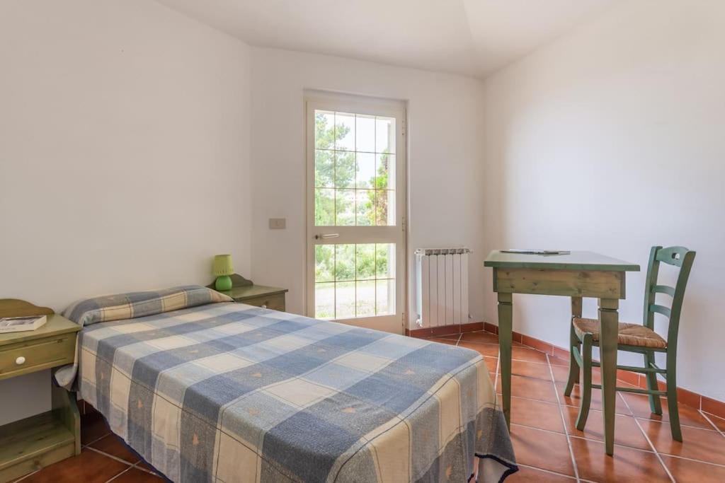 Villa Vacanze Bosa マゴマーダス エクステリア 写真