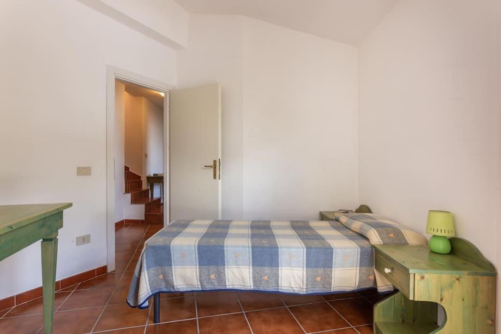Villa Vacanze Bosa マゴマーダス エクステリア 写真