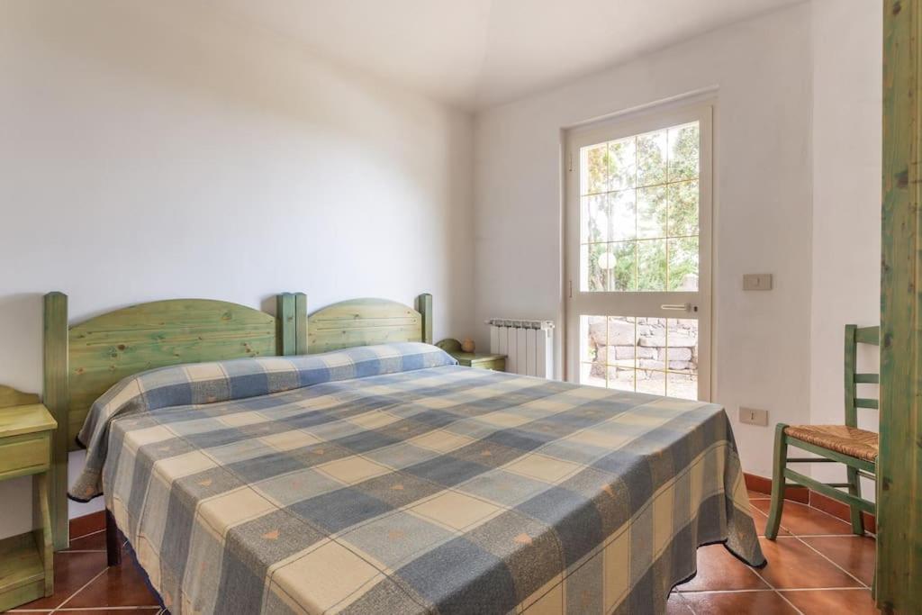 Villa Vacanze Bosa マゴマーダス エクステリア 写真
